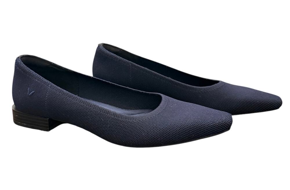 Vivaia Minnie Pro Small Square Toe Heels Navy Blue Size 7-7.5 Classy Low Heels